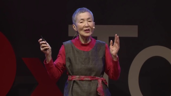81歳　おばあちゃん　iPhoneアプリ「hinadan（ひなだん）」
