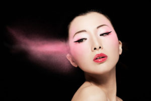 大人女性　整形メイク